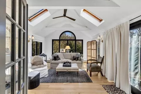 126 Bayst, Osterville, MA 02655 photo 6