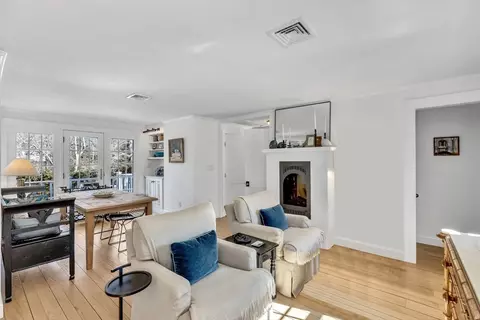 126 Bayst, Osterville, MA 02655 photo 3