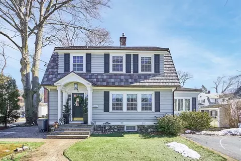 15 York St, Andover, MA 01810