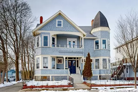 270 Winthrop St #1, Winthrop, MA 02152
