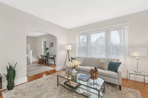 41 Ackers Ave #2, Brookline, MA 02445 photo 5