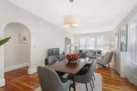 41 Ackers Ave #2, Brookline, MA 02445 photo 3