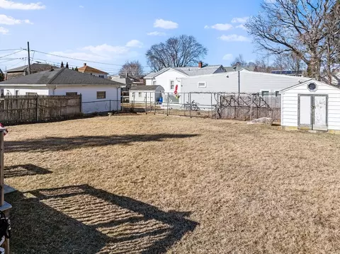 820 Oak Grove Ave, Fall River, MA 02720 photo 7