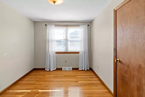 820 Oak Grove Ave, Fall River, MA 02720 photo 18