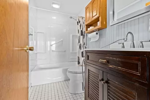 820 Oak Grove Ave, Fall River, MA 02720 photo 24