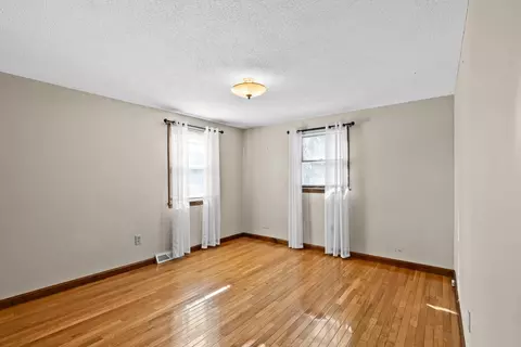 820 Oak Grove Ave, Fall River, MA 02720 photo 20