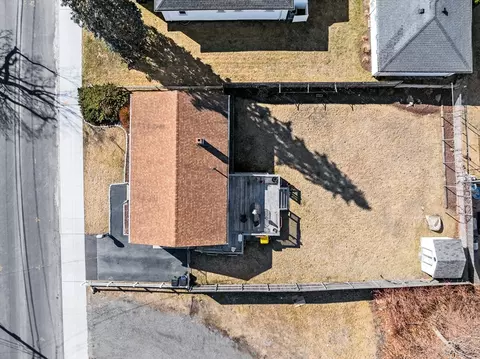 820 Oak Grove Ave, Fall River, MA 02720 photo 8
