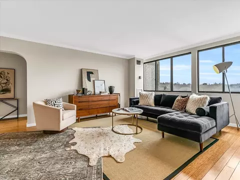1731 Beacon St #806, Brookline, MA 02445