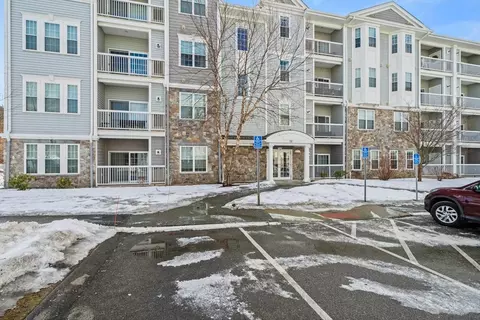 Exterior - 75 Augustus Ct #1010, Reading, MA 01867 photo 2 of 3