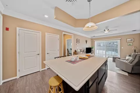 Kitchen - 75 Augustus Ct #1010, Reading, MA 01867 photo 3 of 4