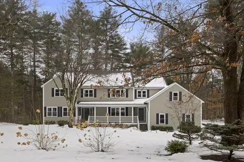 15 Laurel Cir, Sudbury, MA 01776