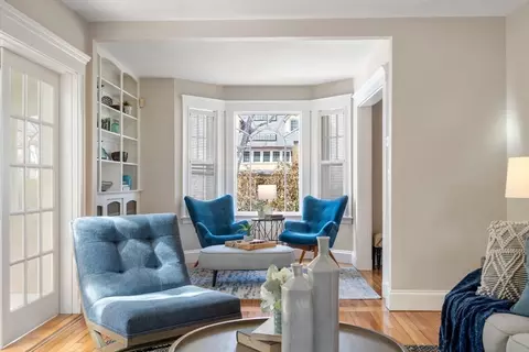 47 Cotswold Rd, Brookline, MA 02445 photo 4