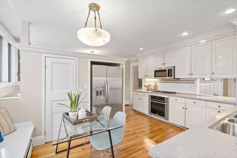 47 Cotswold Rd, Brookline, MA 02445 photo 11