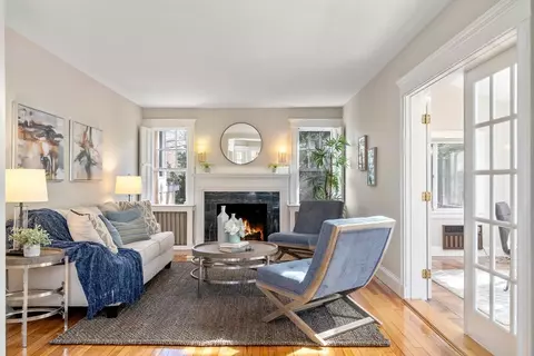 47 Cotswold Rd, Brookline, MA 02445 photo 3