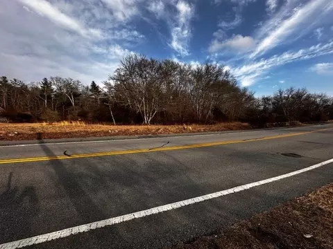00 Tucker Rd, Dartmouth, MA 02747