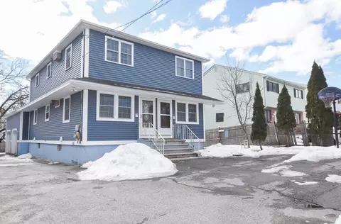57 Anderson St, Lowell, MA 01852