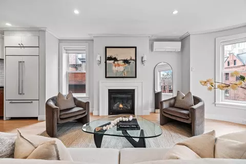 17 Cumberland St #2, Boston, MA 02118