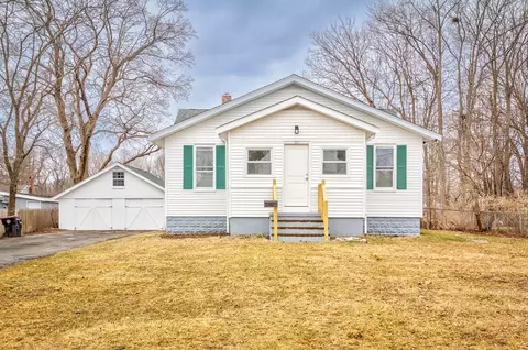 21 Harold St, Brockton, MA 02302
