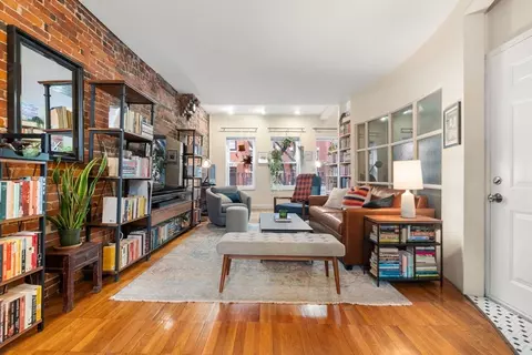 49 Garden St #C, Boston, MA 02114