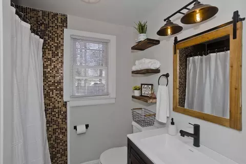 191 Pheland, Springfield, MA 01109 photo 13