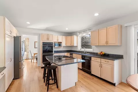 15 Wildale Cir, Needham, MA 02494 photo 13