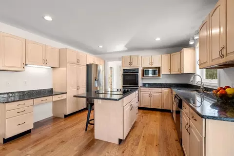 15 Wildale Cir, Needham, MA 02494 photo 11