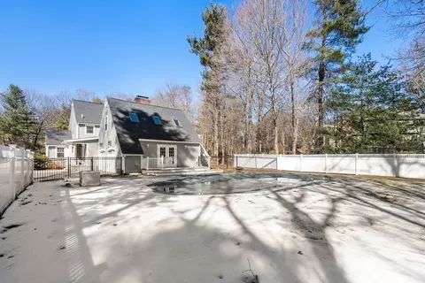 45 Heritage Dr, Walpole, MA 02081 photo 30