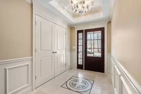 45 Heritage Dr, Walpole, MA 02081 photo 2
