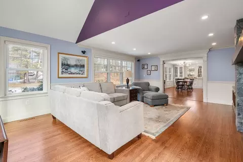 45 Heritage Dr, Walpole, MA 02081 photo 12