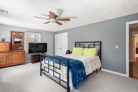45 Heritage Dr, Walpole, MA 02081 photo 16