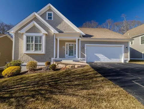 3 Windsor Dr #3, Westport, MA 02790