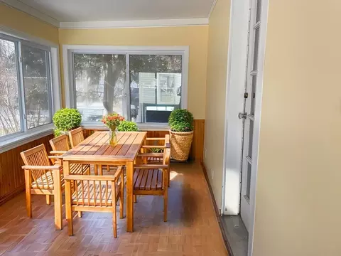 Exterior - 157 Gillette Ave, Springfield, MA 01118 photo 5 of 8