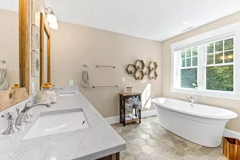 3 Summer Pl, Acton, MA 01720 photo 24