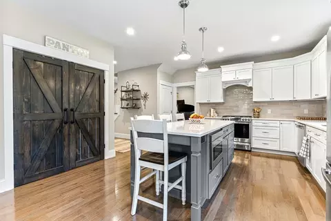 3 Summer Pl, Acton, MA 01720 photo 8