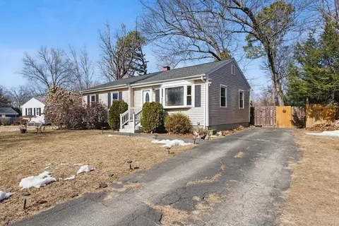 76 Hazen St, Springfield, MA 01119 photo 23