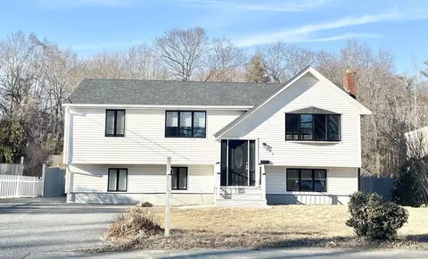 509 W Chestnut St, Brockton, MA 02301