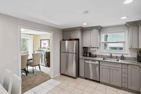24 26 Mcalee Ave, Framingham, MA 01702 photo 29
