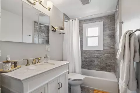 24 26 Mcalee Ave, Framingham, MA 01702 photo 13