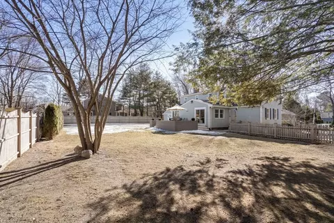 4 Stevens Rd, Wellesley, MA 02482 photo 38