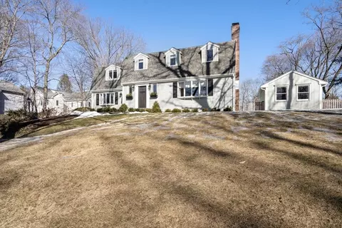 4 Stevens Rd, Wellesley, MA 02482 photo 34