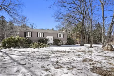 72 Wickaboag Valley Rd, West Brookfield, MA 01585