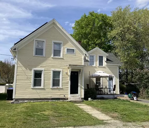 36 Chapel St, Shirley, MA 01464