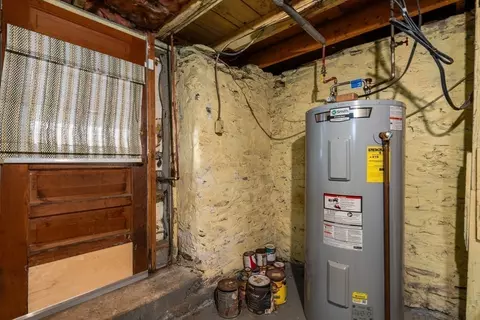 122 Forest St, Worcester, MA 01609 photo 33