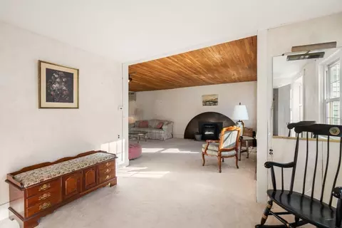 122 Forest St, Worcester, MA 01609 photo 10