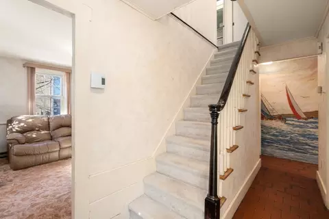 122 Forest St, Worcester, MA 01609 photo 22