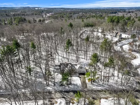 View/Area - 125 Adams St, Dunstable, MA 01827 photo 2 of 3