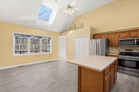 Kitchen - 125 Adams St, Dunstable, MA 01827 photo 2 of 2