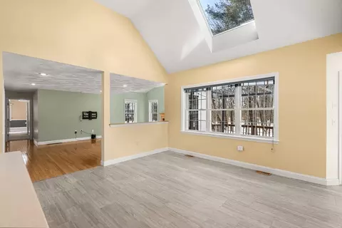 Living - 125 Adams St, Dunstable, MA 01827 photo 1 of 7