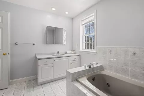 Bath - 125 Adams St, Dunstable, MA 01827 photo 2 of 4