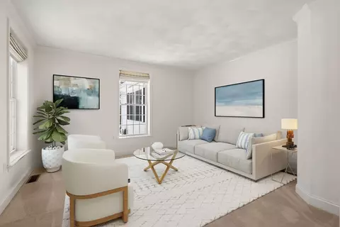 Living - 125 Adams St, Dunstable, MA 01827 photo 5 of 7